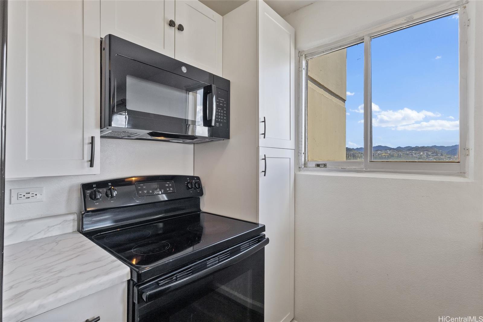 Lele Pono condo # 2301, Aiea, Hawaii - photo 5 of 20