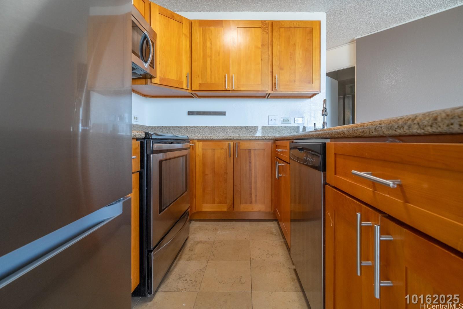 98-99 Uao Place Aiea - Rental - photo 15 of 25