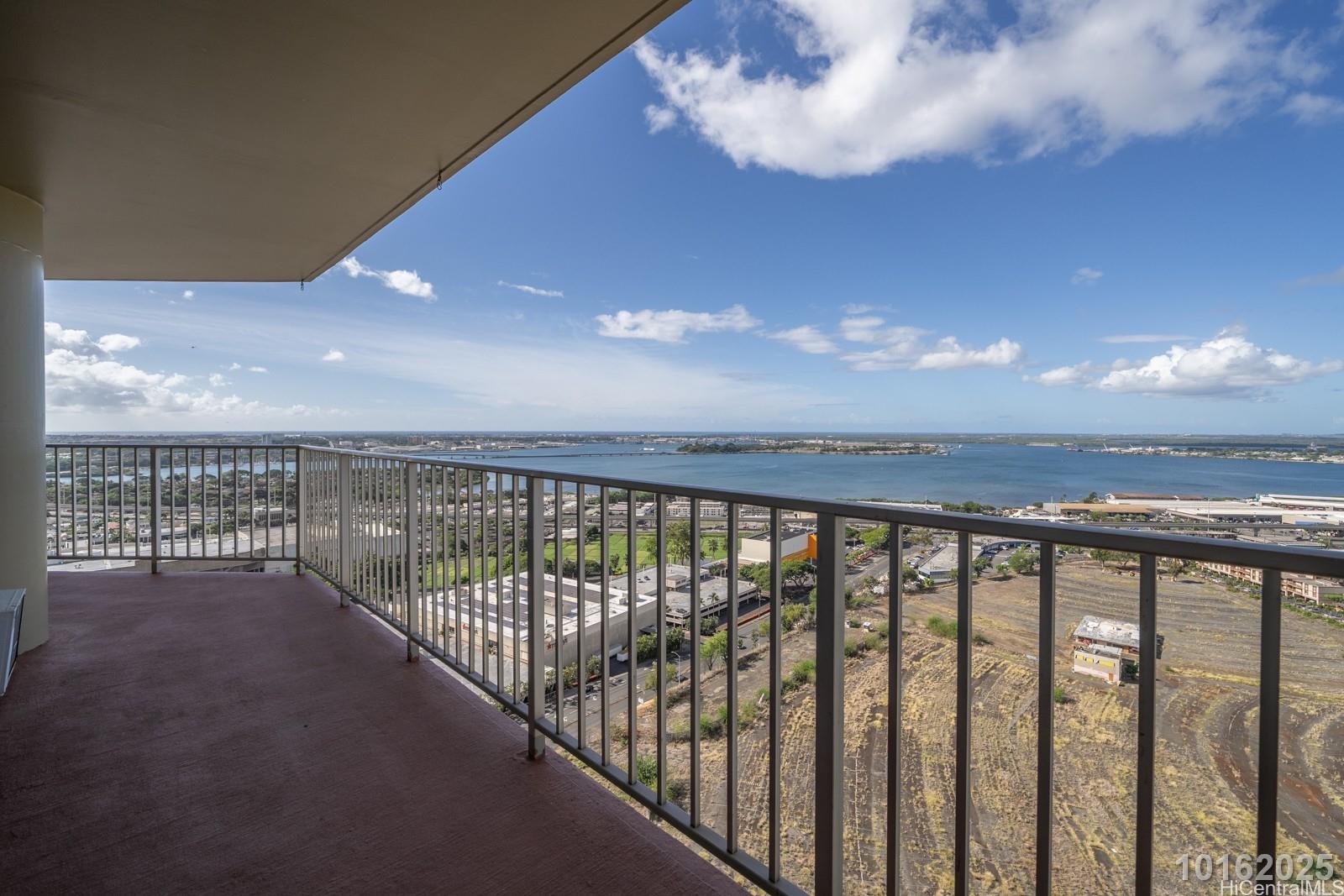 98-99 Uao Place Aiea - Rental - photo 6 of 25