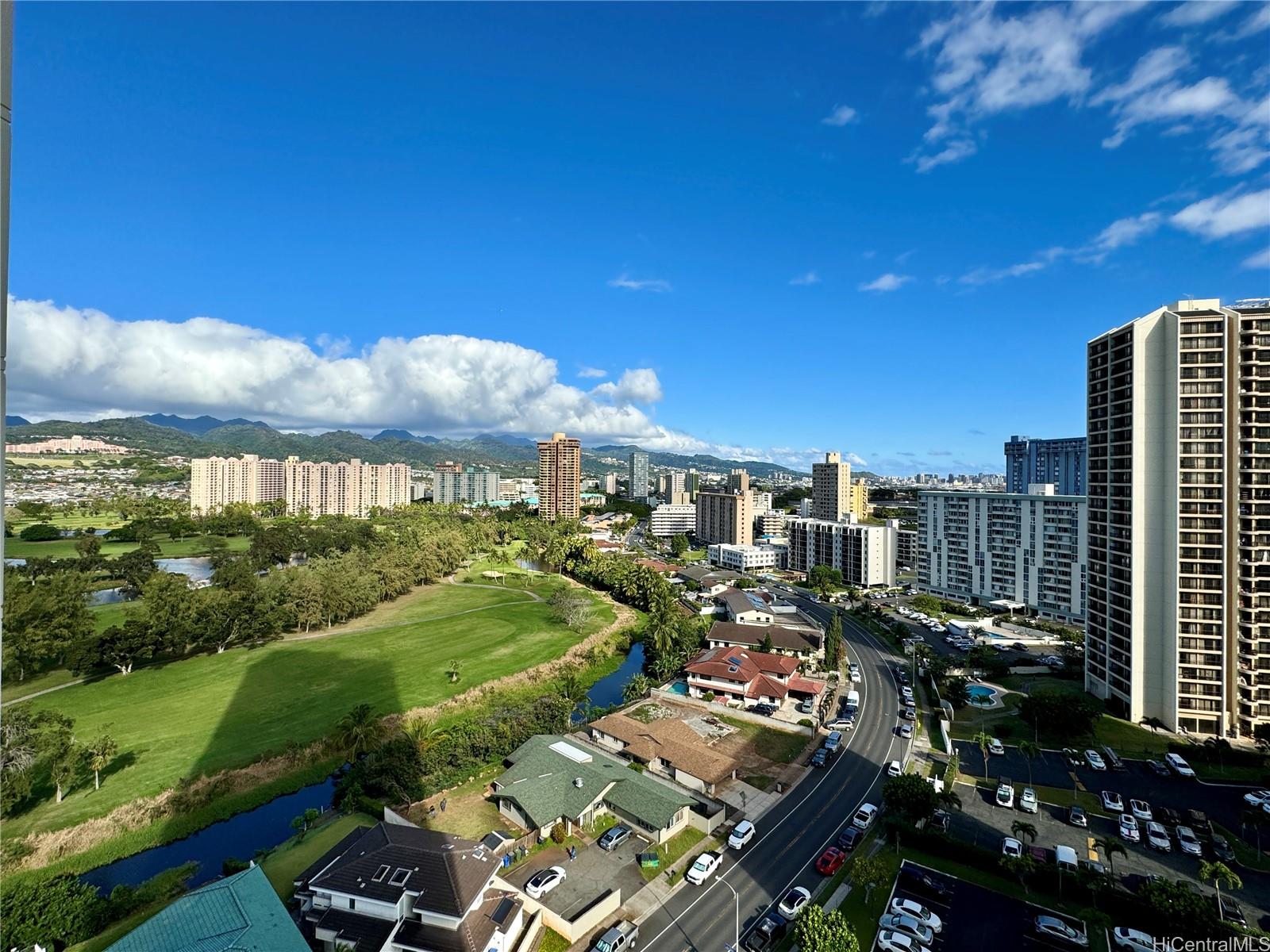 Franklin Towers condo # 18B, Honolulu, Hawaii - photo 8 of 9