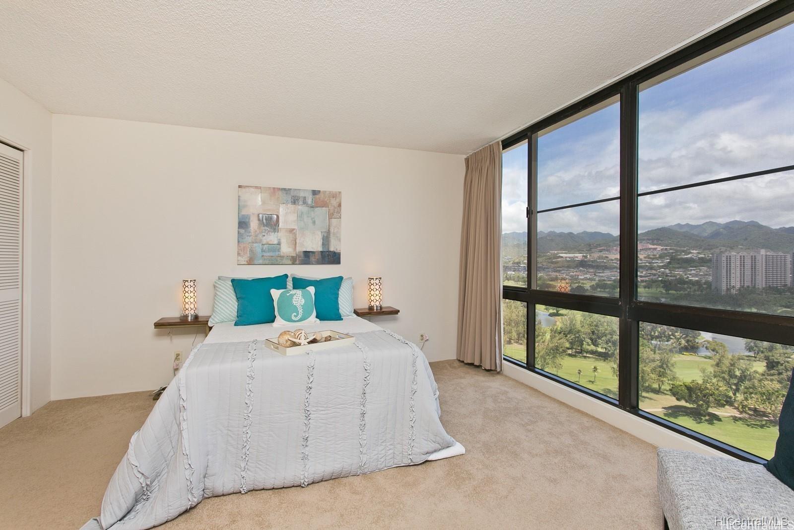 990 Ala Nanala Street Honolulu - Rental - photo 8 of 17