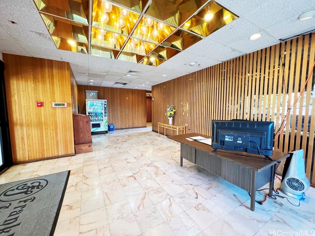 990 Ala Nanala St Honolulu - Rental - photo 17 of 25