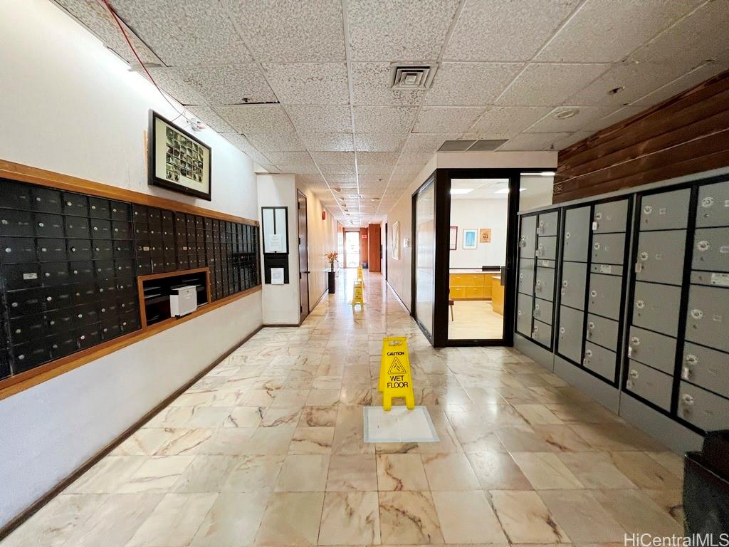 990 Ala Nanala St Honolulu - Rental - photo 18 of 25