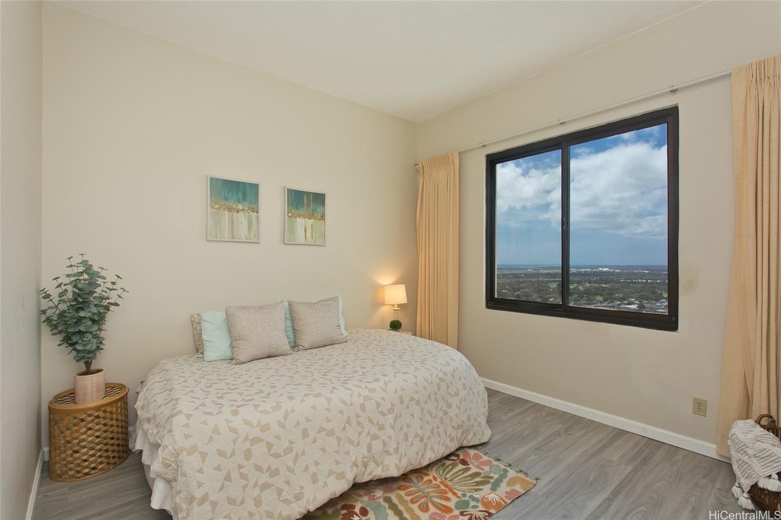 Franklin Towers condo # PHA, Honolulu, Hawaii - photo 12 of 21