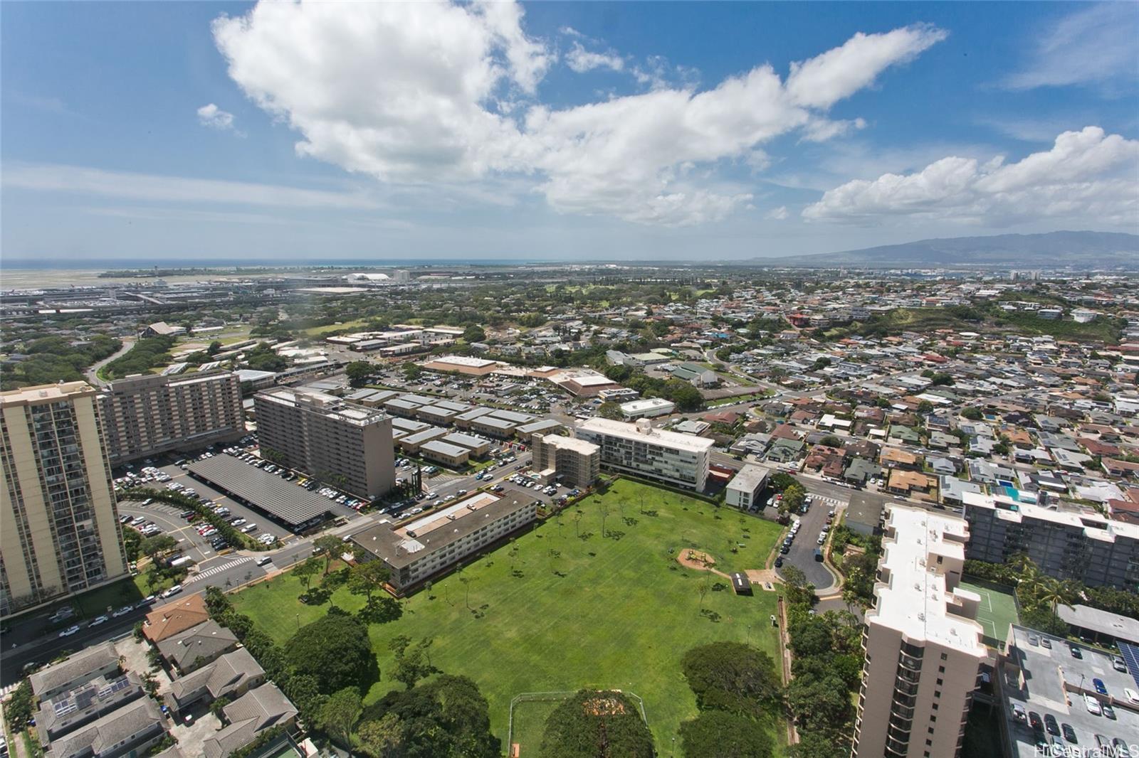 Franklin Towers condo # PHA, Honolulu, Hawaii - photo 14 of 21