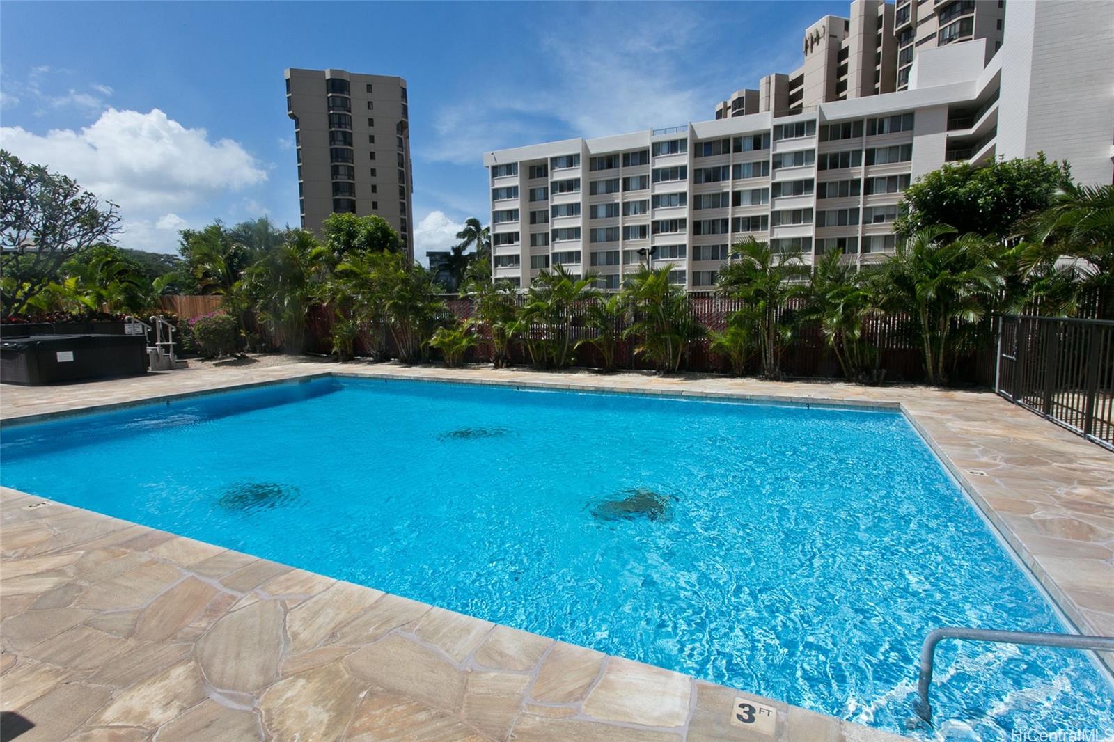 Franklin Towers condo # PHA, Honolulu, Hawaii - photo 18 of 21