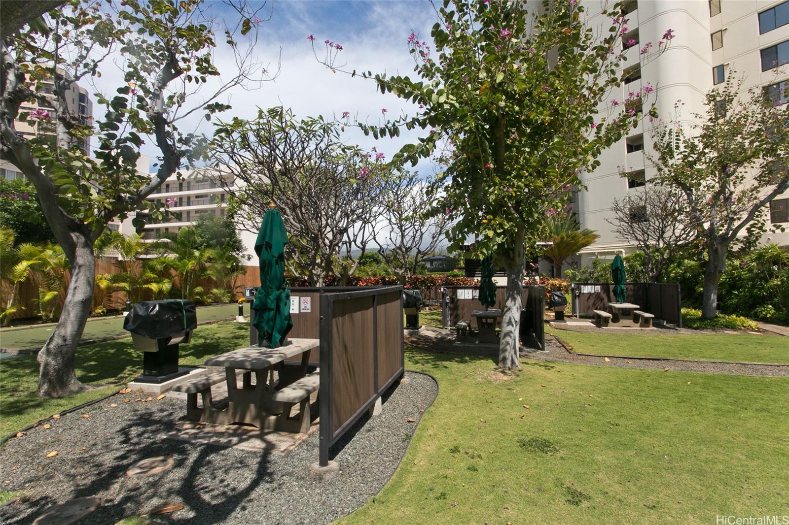 Franklin Towers condo # PHA, Honolulu, Hawaii - photo 20 of 21