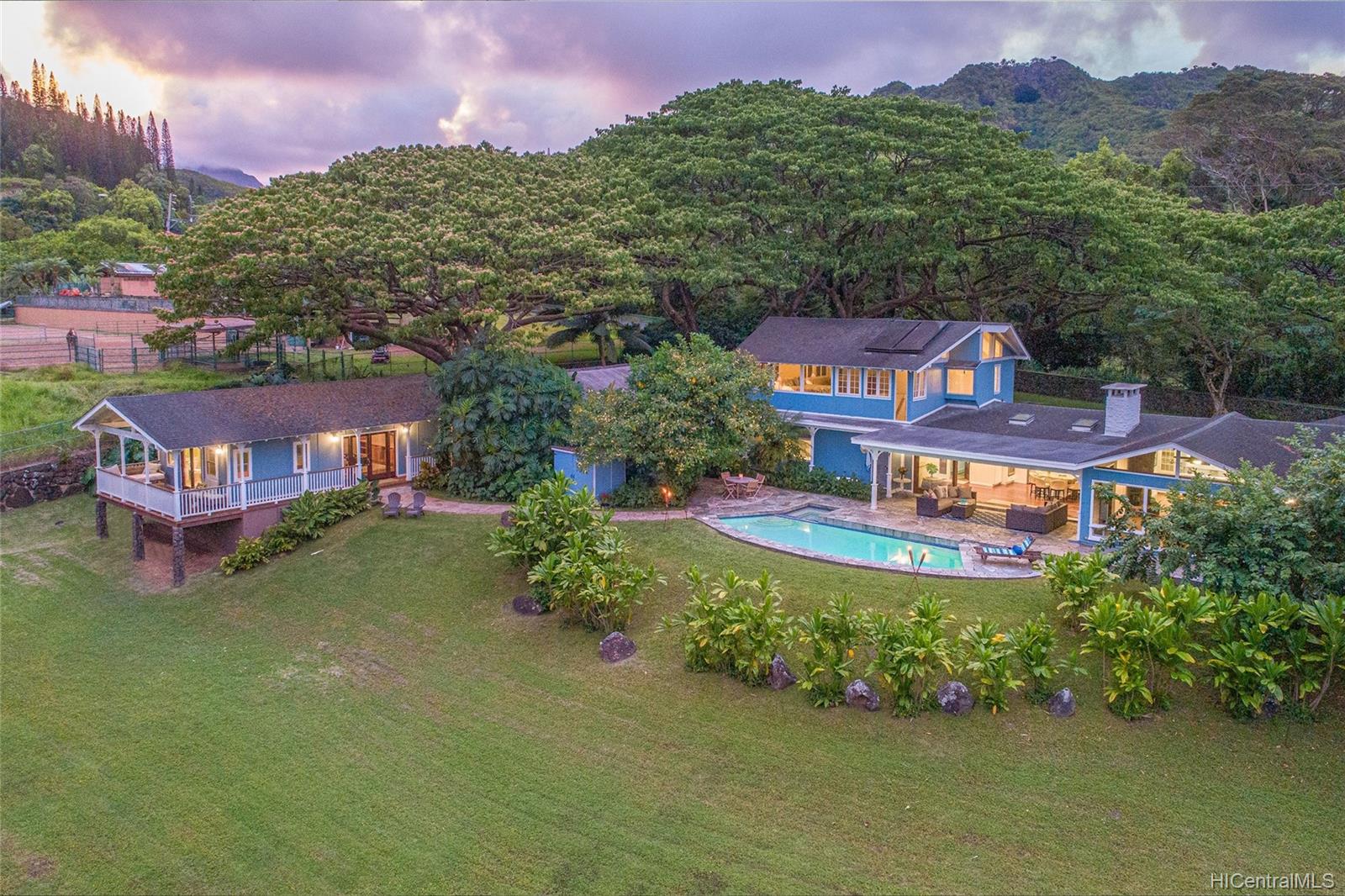 990 Auloa Road , Kailua, Hi 96734 Maunawili