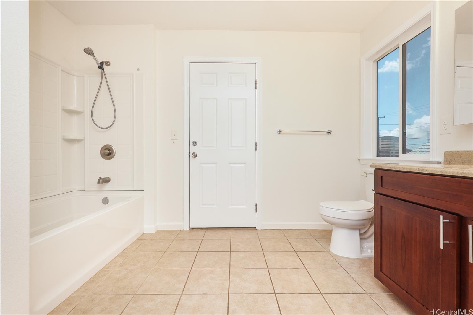 99-036 Moanalua Rd Aiea - Rental - photo 9 of 18