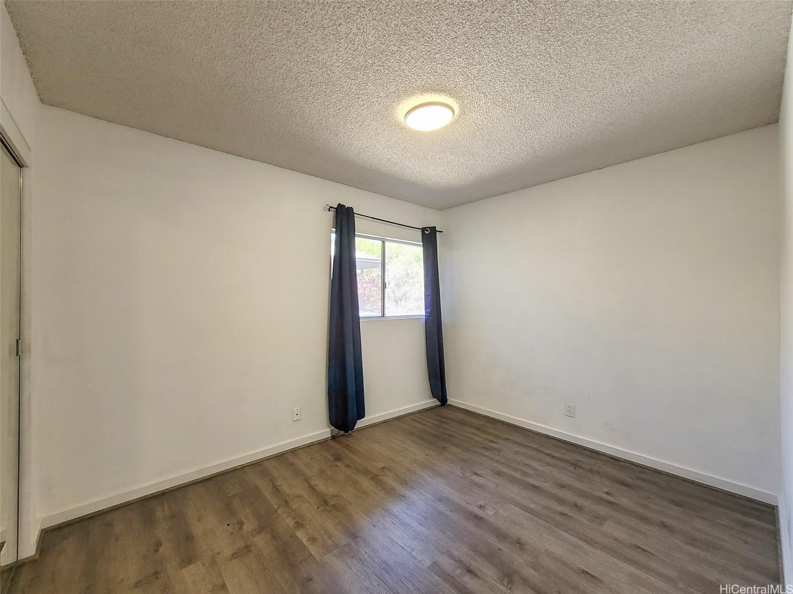 99-051 Kinoole Pl Aiea - Rental - photo 4 of 16