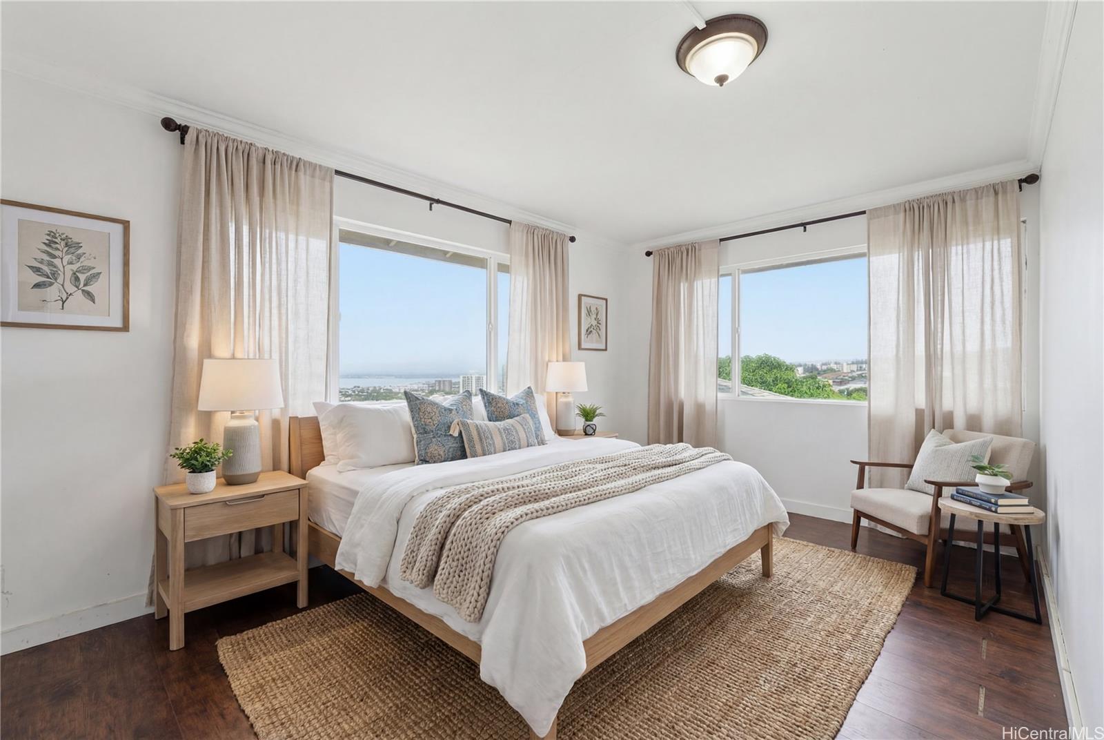 99-104  Kihewa Pl Aiea Heights, PearlCity home - photo 4 of 25