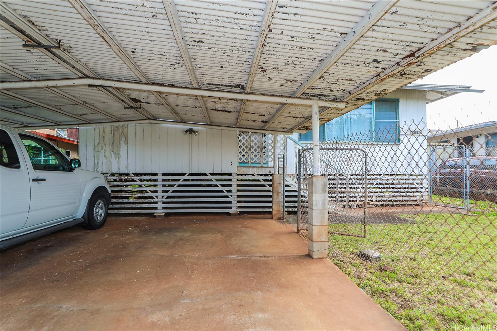 99-118  Olopana St Aiea Area, PearlCity home - photo 14 of 17