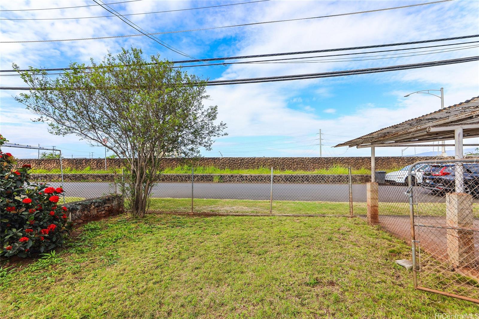 99-118  Olopana St Aiea Area, PearlCity home - photo 15 of 17