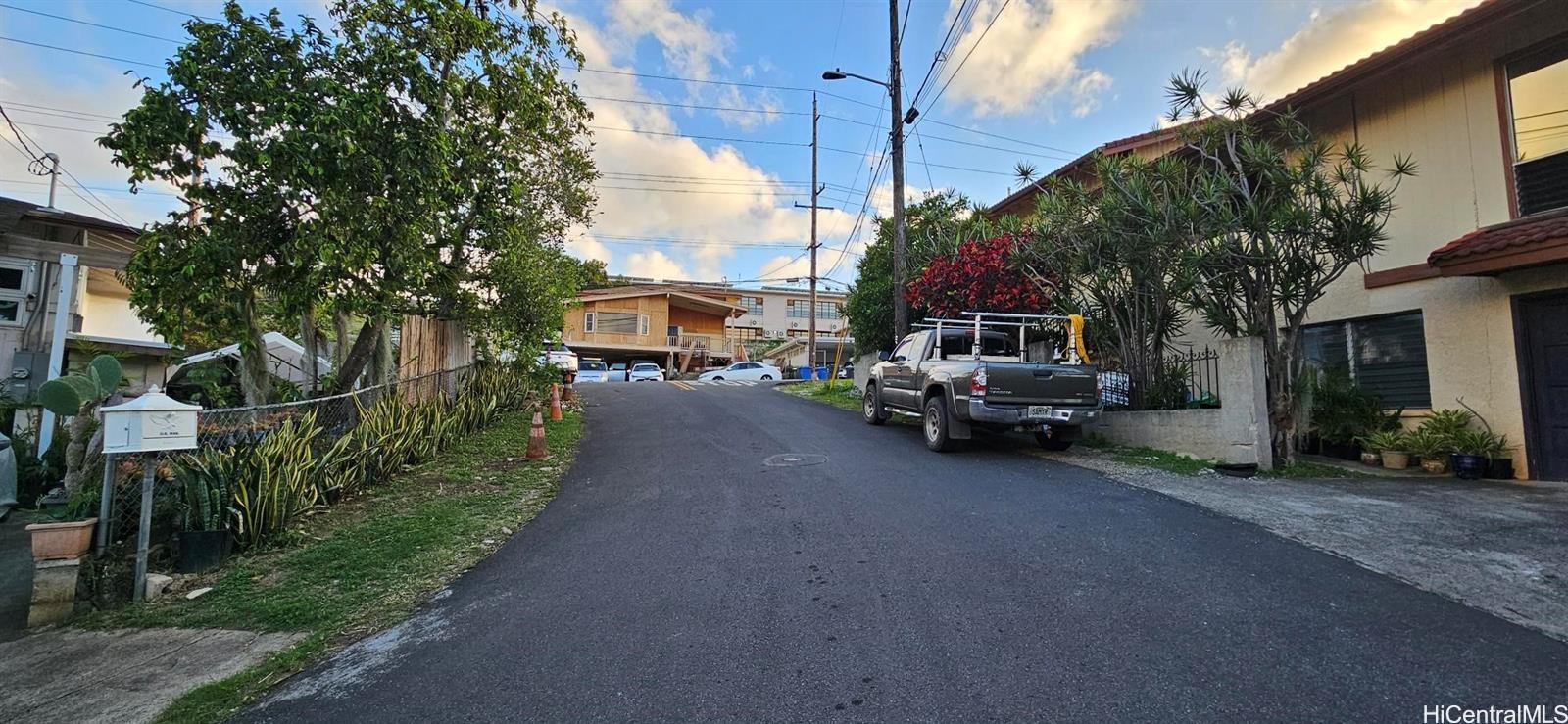 99-126  Nanu Place Aiea Area, PearlCity home - photo 11 of 11