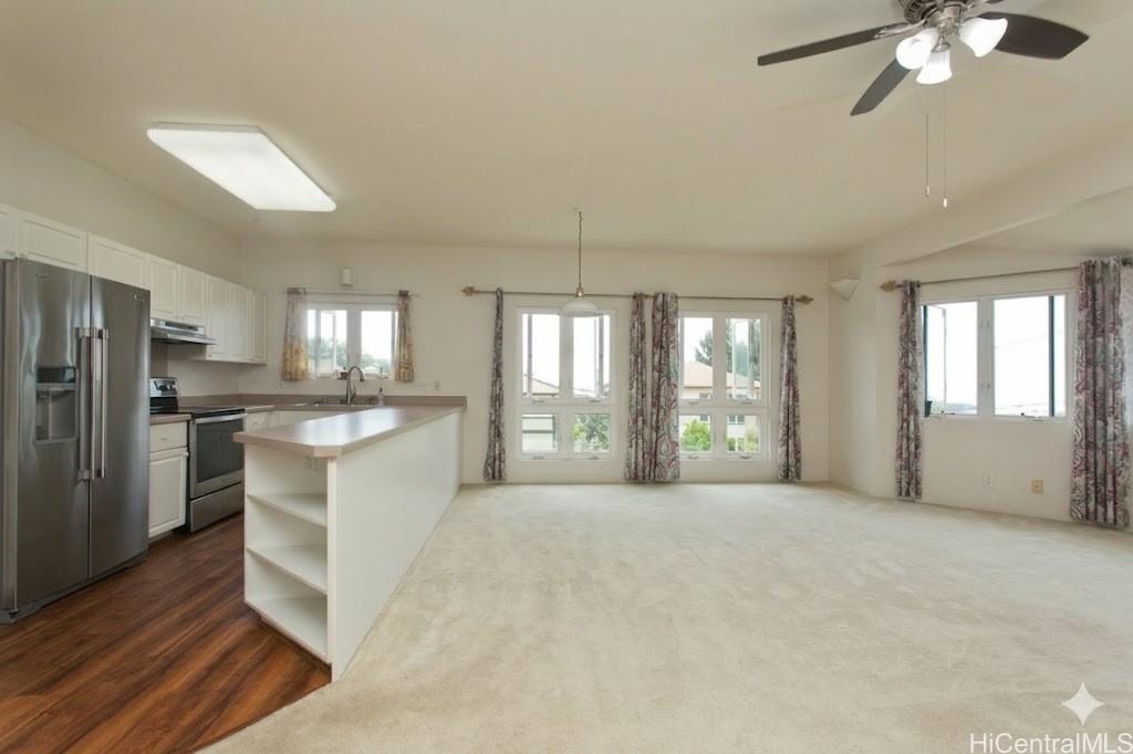 99-1319  Aiea Heights Dr Aiea Heights, PearlCity home - photo 5 of 14