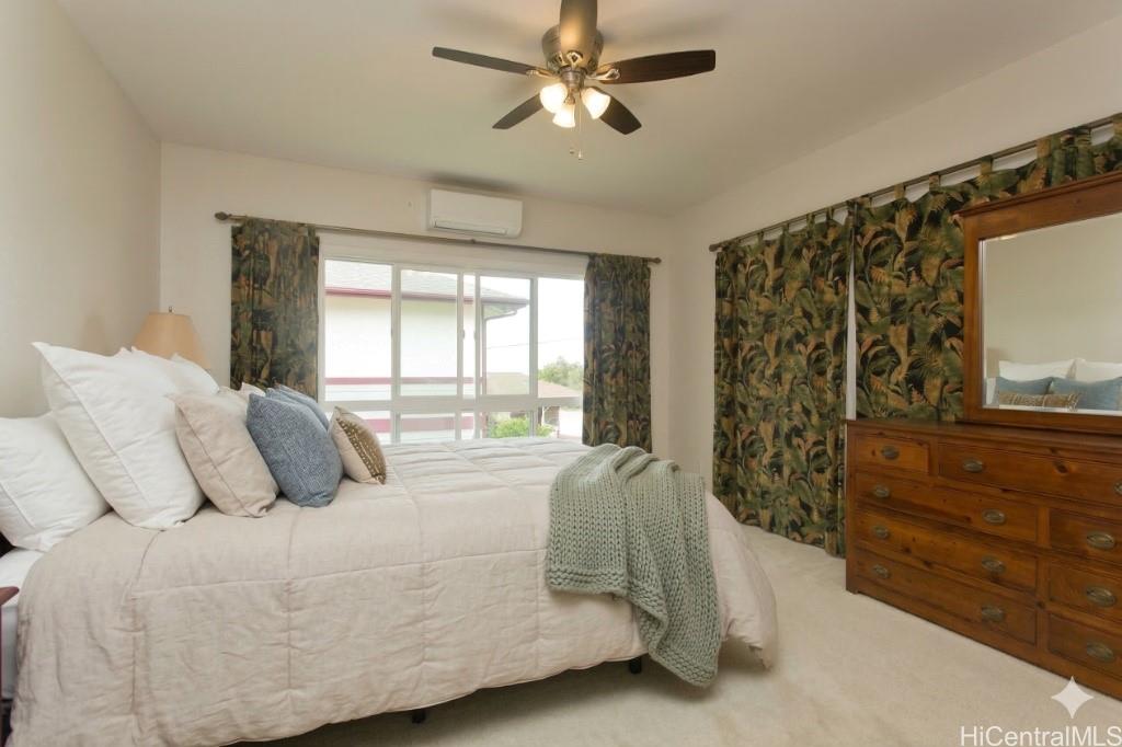 99-1319  Aiea Heights Dr Aiea Heights, PearlCity home - photo 8 of 14