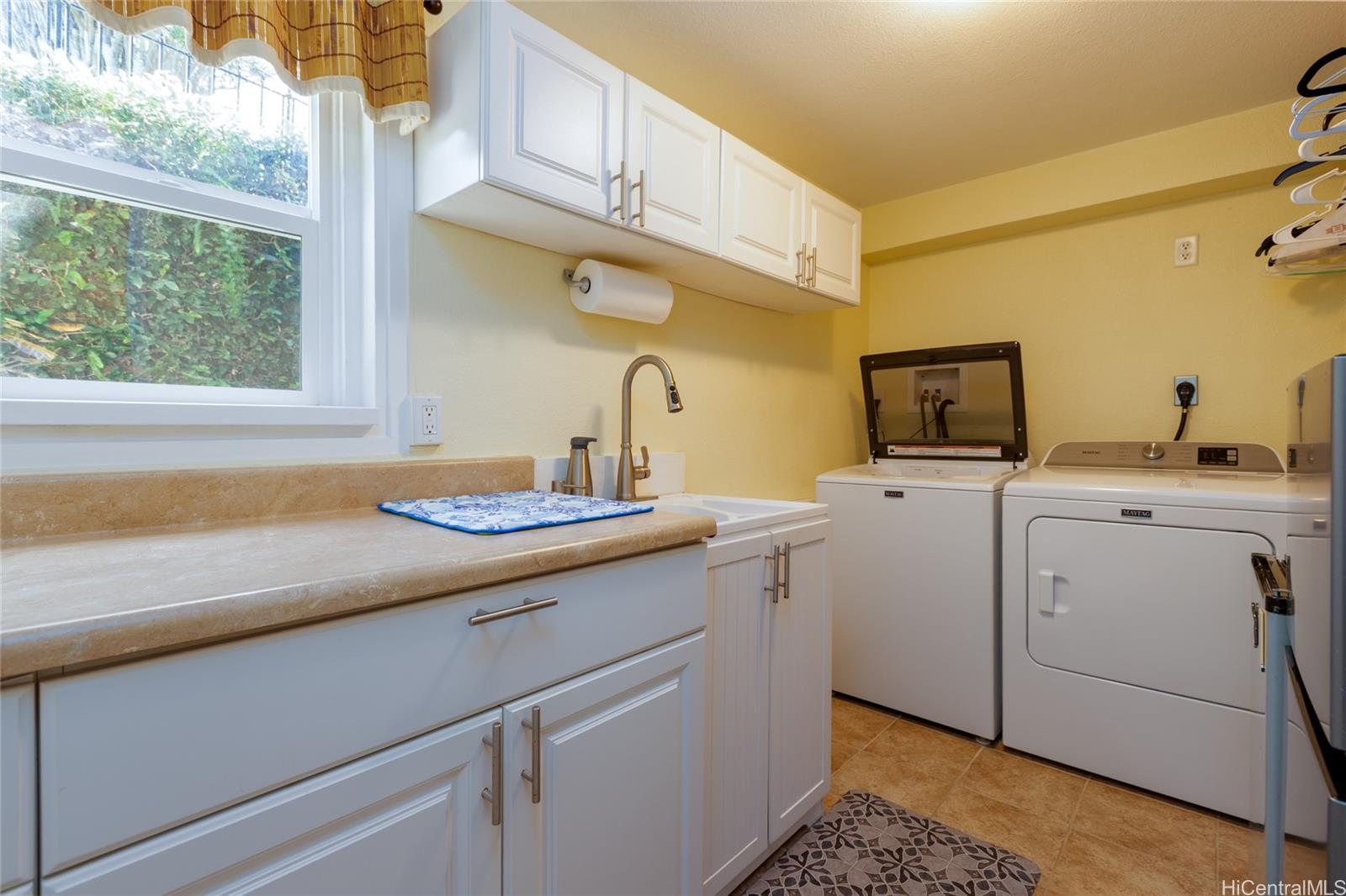 99-139  Heen Way Aiea Heights, PearlCity home - photo 20 of 25