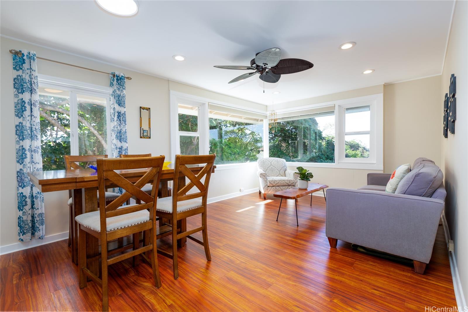 99-139  Heen Way Aiea Heights, PearlCity home - photo 5 of 25