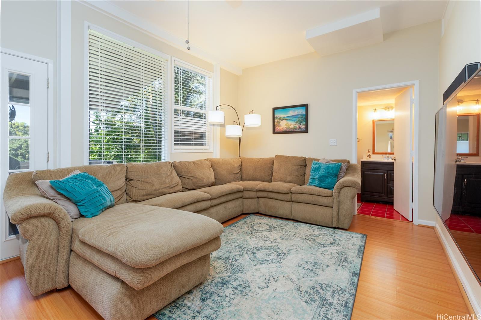 99-139  Heen Way Aiea Heights, PearlCity home - photo 8 of 25