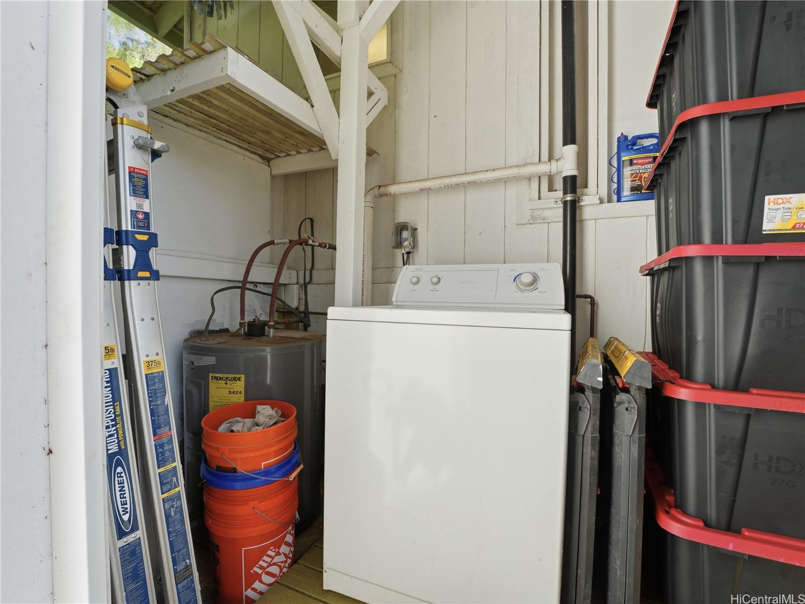 99-139  Napuanani Rd Aiea Heights, PearlCity home - photo 15 of 21