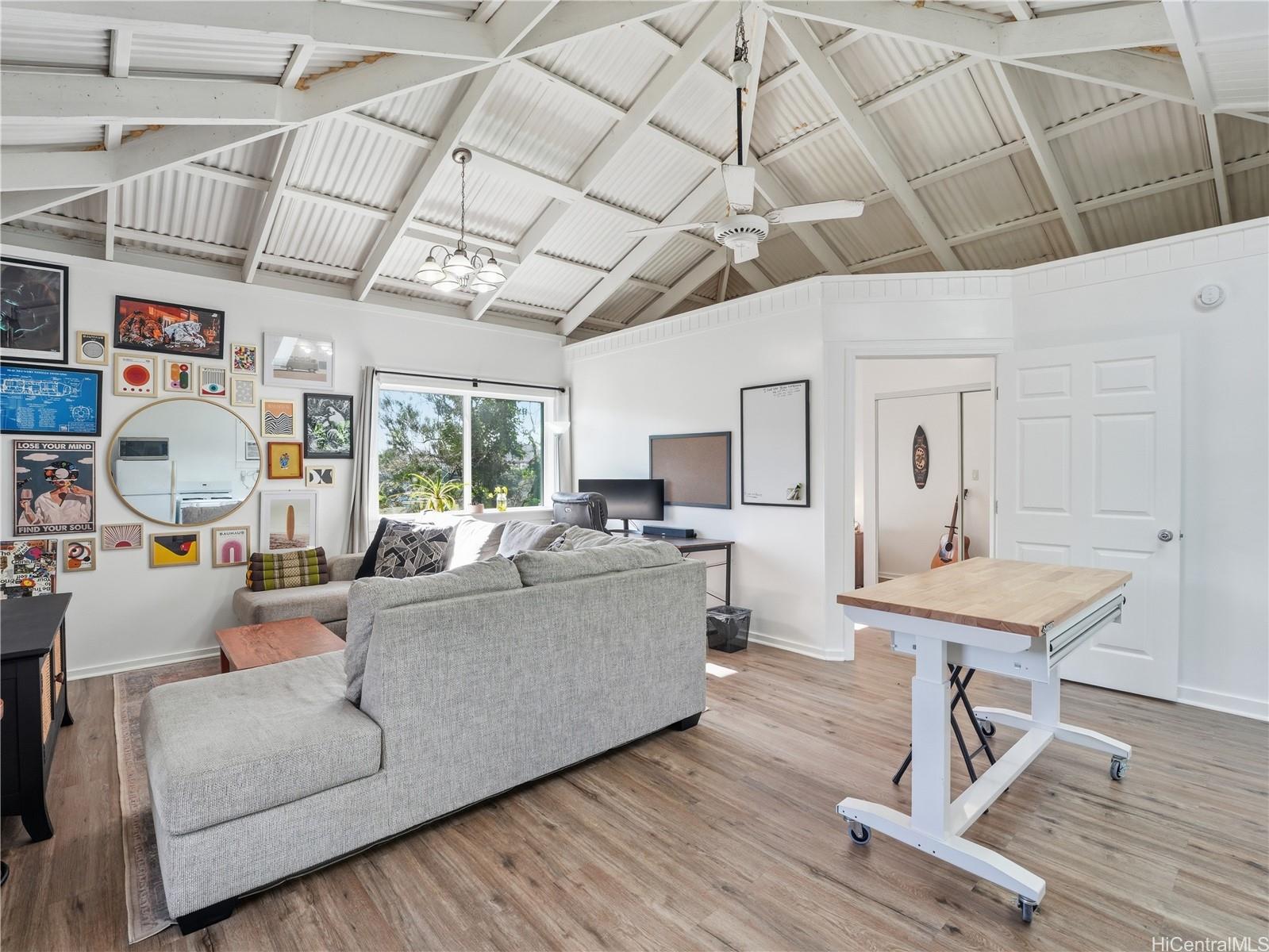 99-139  Napuanani Rd Aiea Heights, PearlCity home - photo 8 of 21