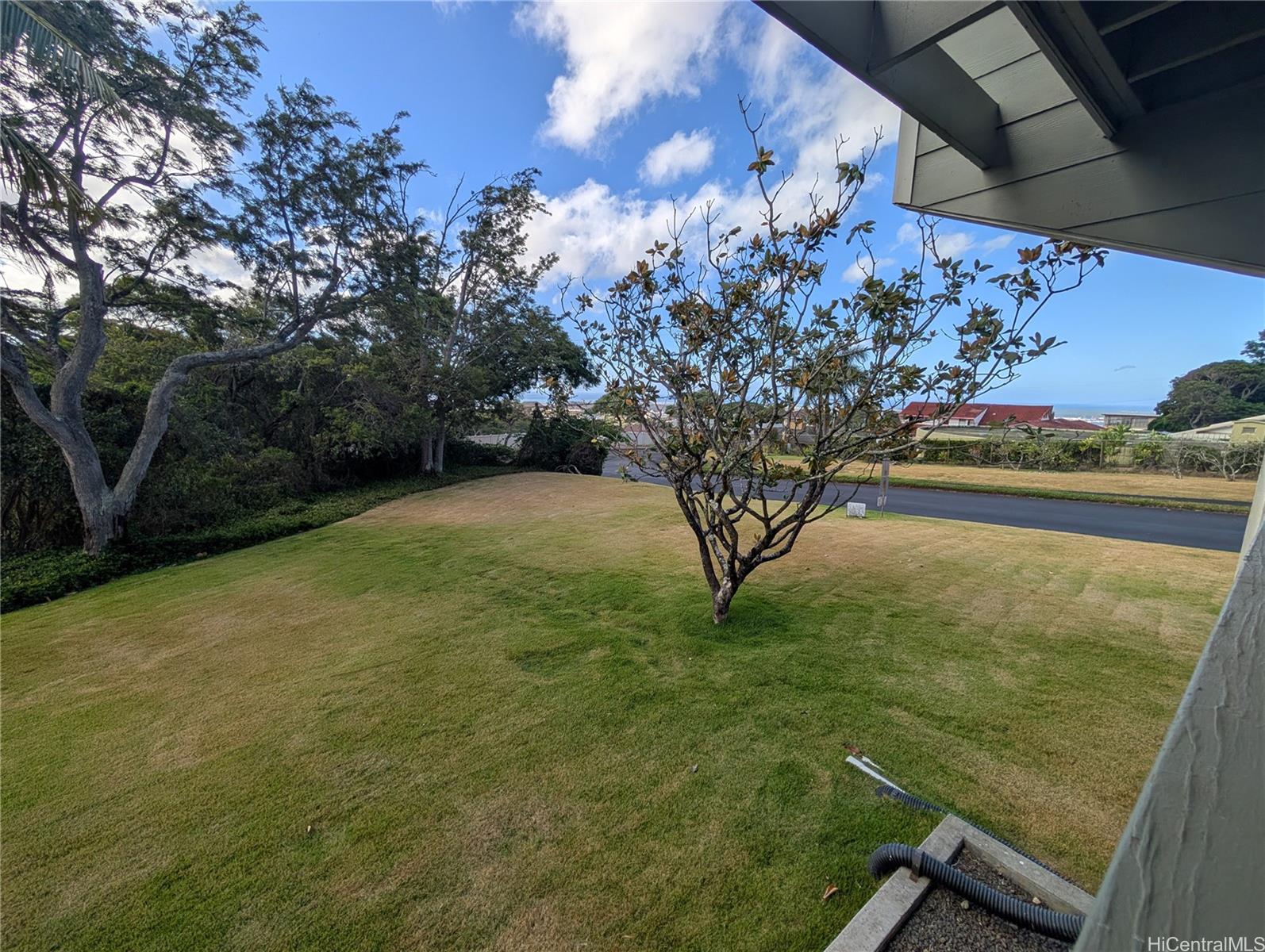 Aiea Lani Ests condo # 10, Aiea, Hawaii - photo 6 of 10