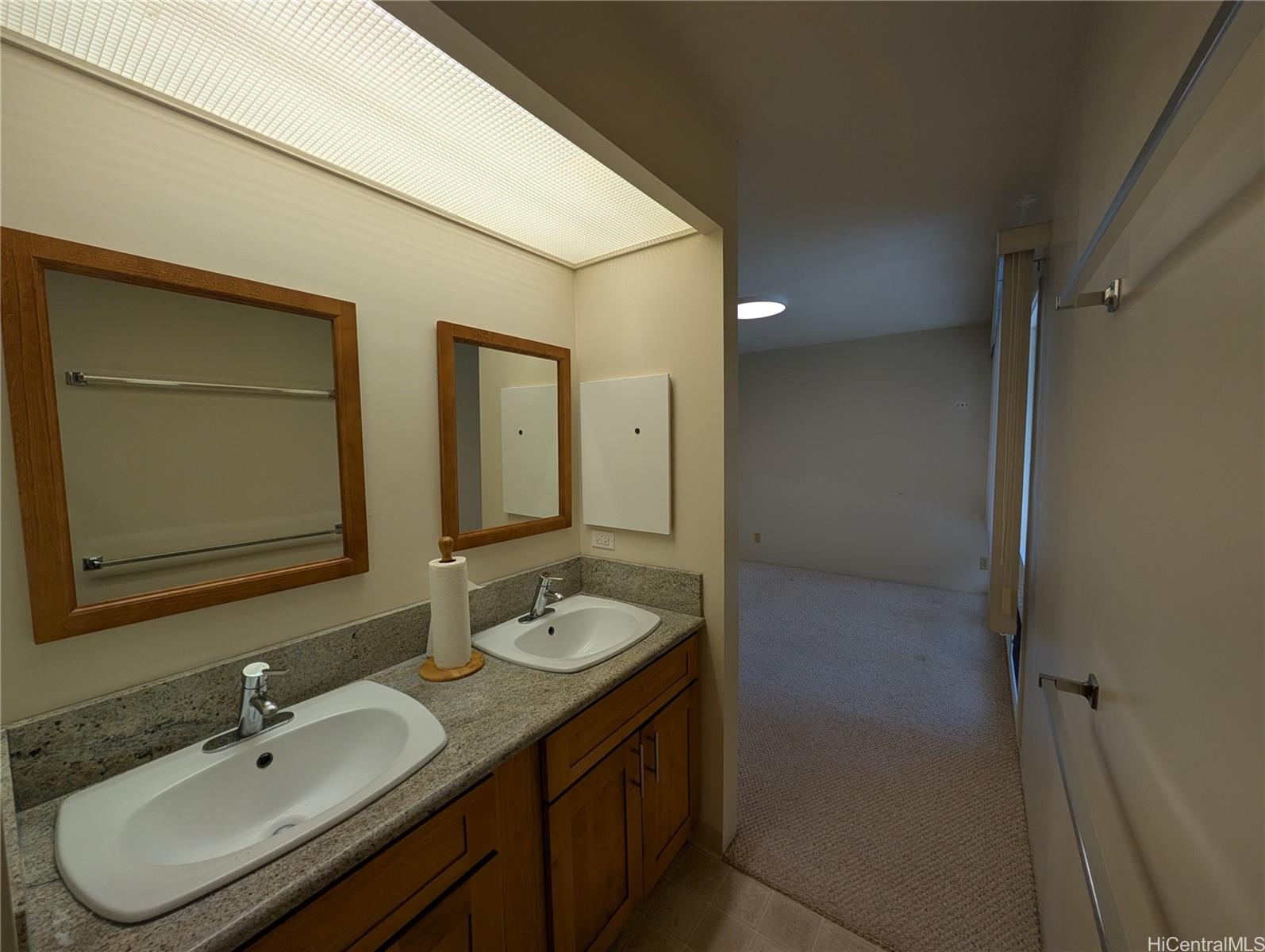 Aiea Lani Ests condo # 10, Aiea, Hawaii - photo 7 of 10