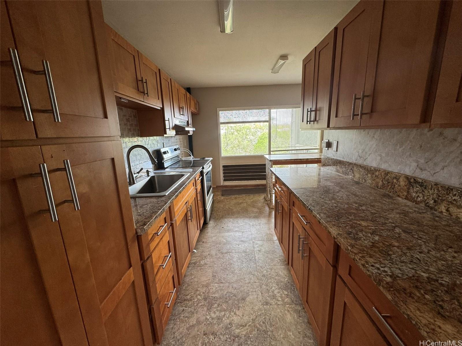 99-1440 Aiea Heights Drive townhouse # 35, Aiea, Hawaii - photo 13 of 16
