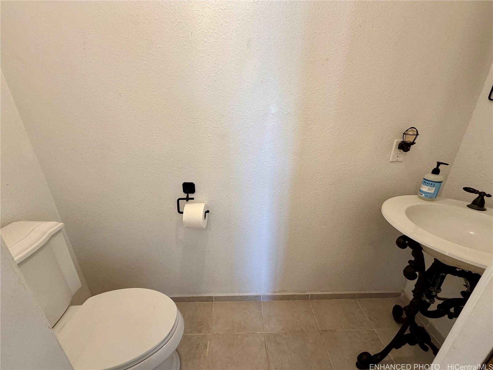 99-1440 Aiea Heights Dr Aiea - Rental - photo 8 of 21