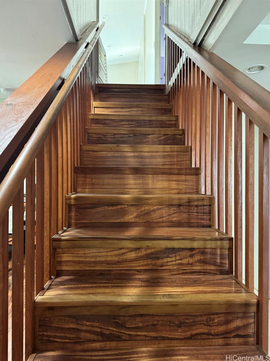 99-146  Kulina Street Aiea Area, PearlCity home - photo 6 of 17