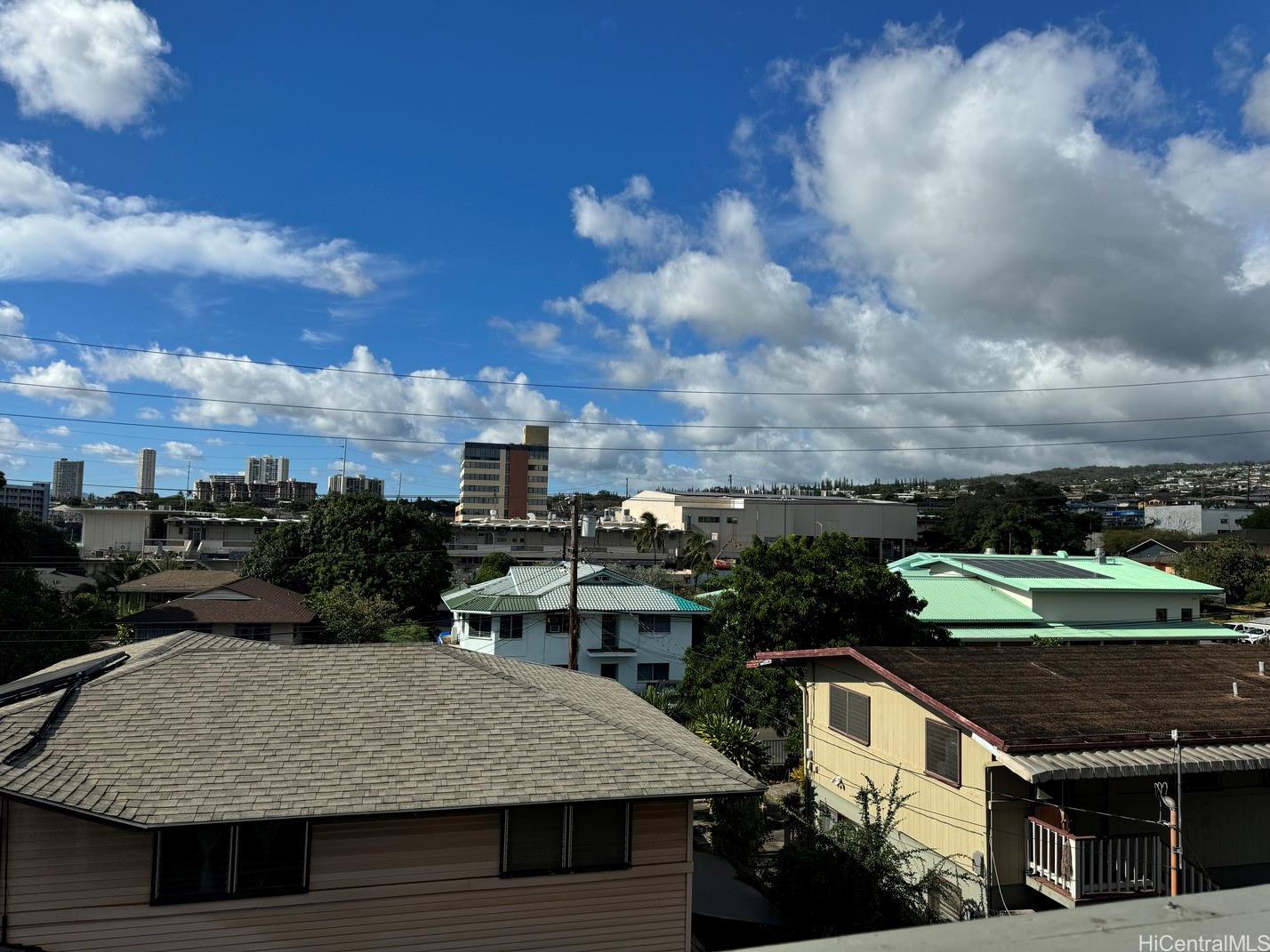 99-146  Kulina Street Aiea Area, PearlCity home - photo 10 of 17