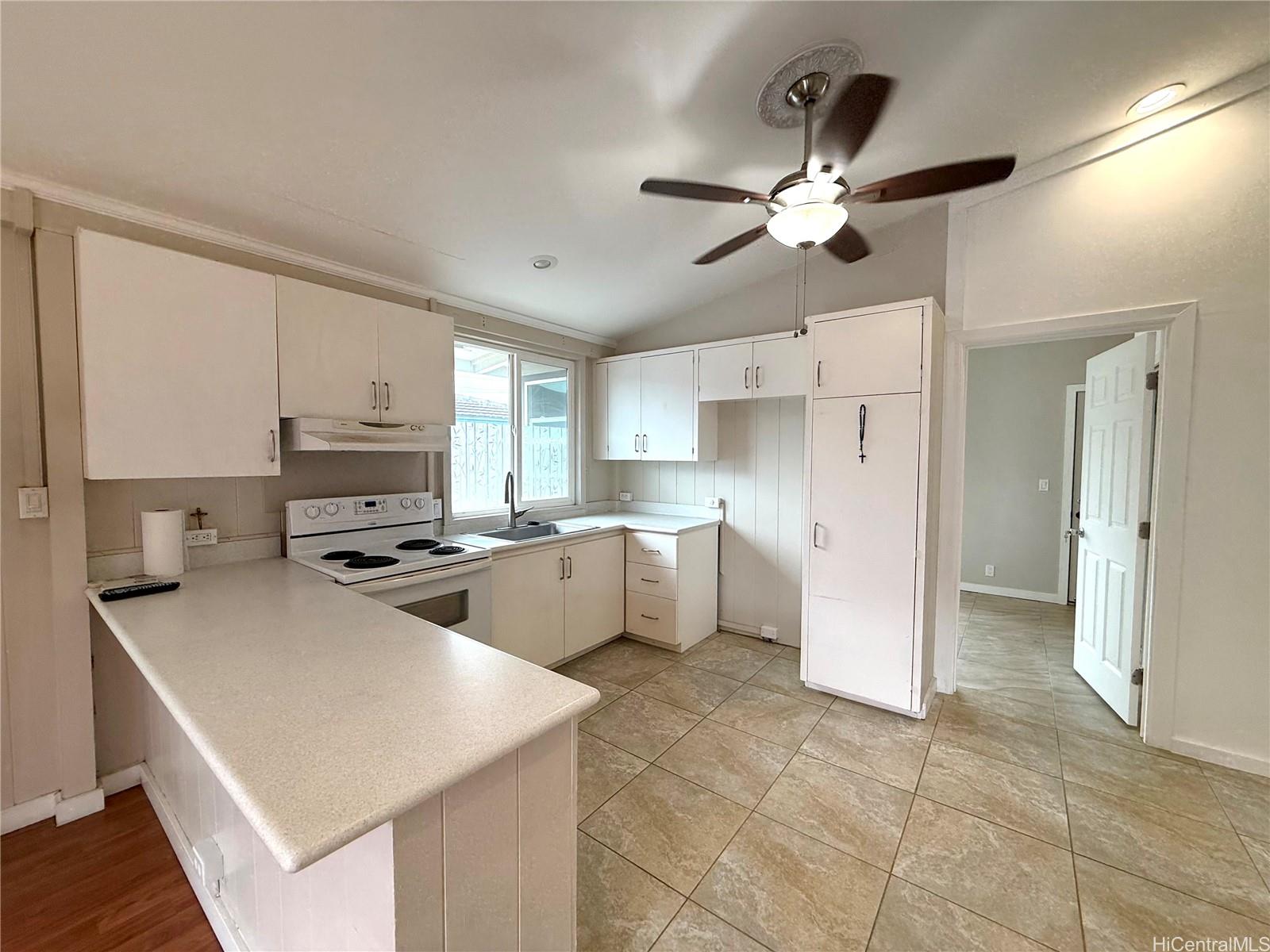 99-146 Kulina Street Aiea - Rental - photo 2 of 14