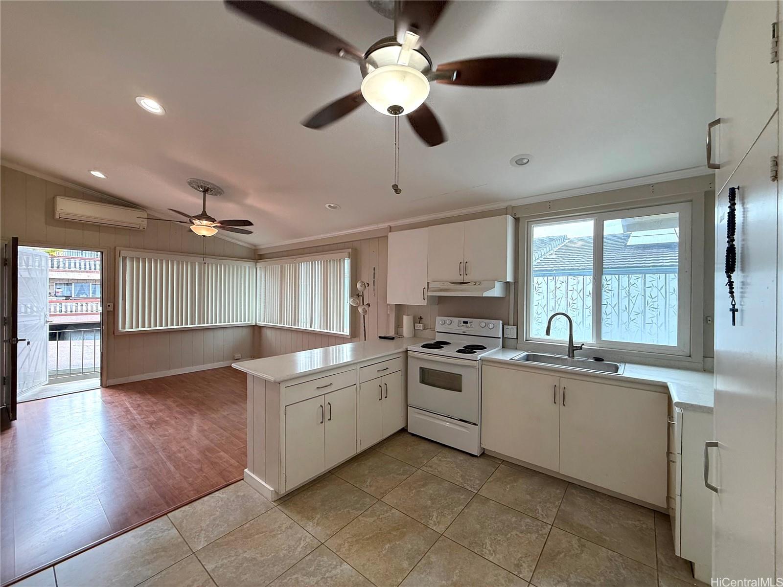 99-146 Kulina Street Aiea - Rental - photo 3 of 14