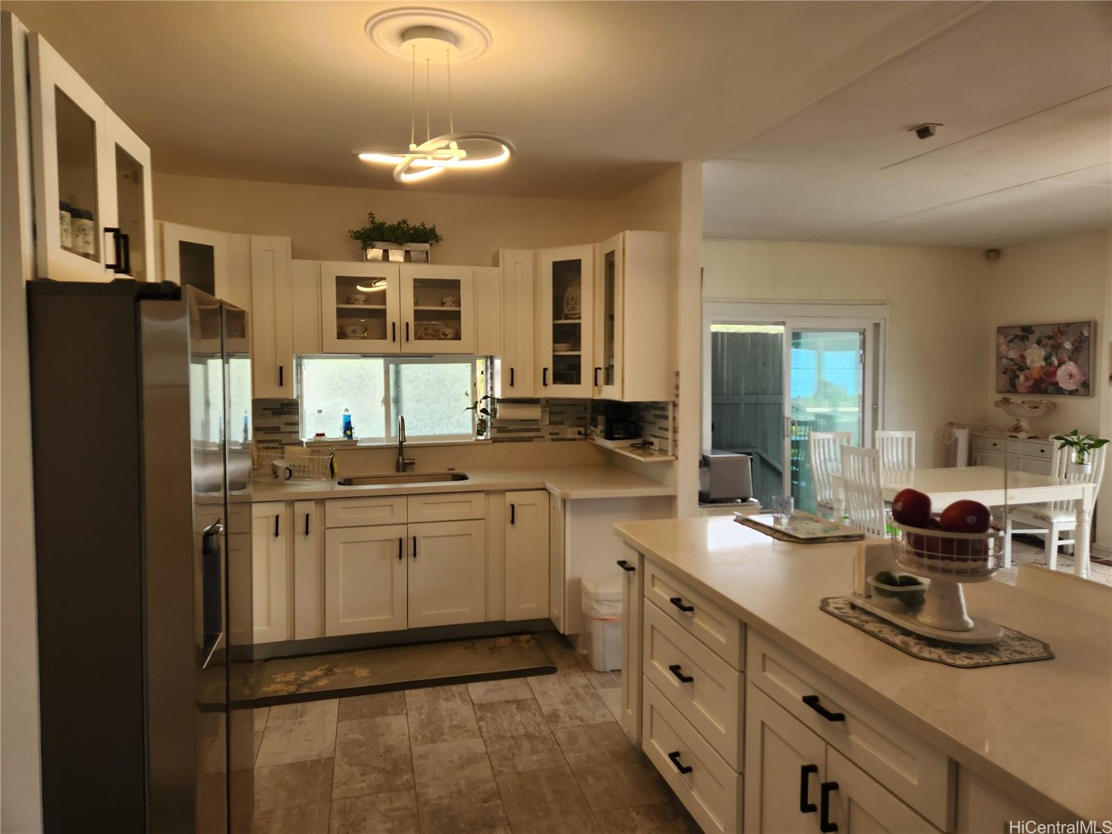 99-251  Iini Way Aiea Heights, PearlCity home - photo 2 of 25