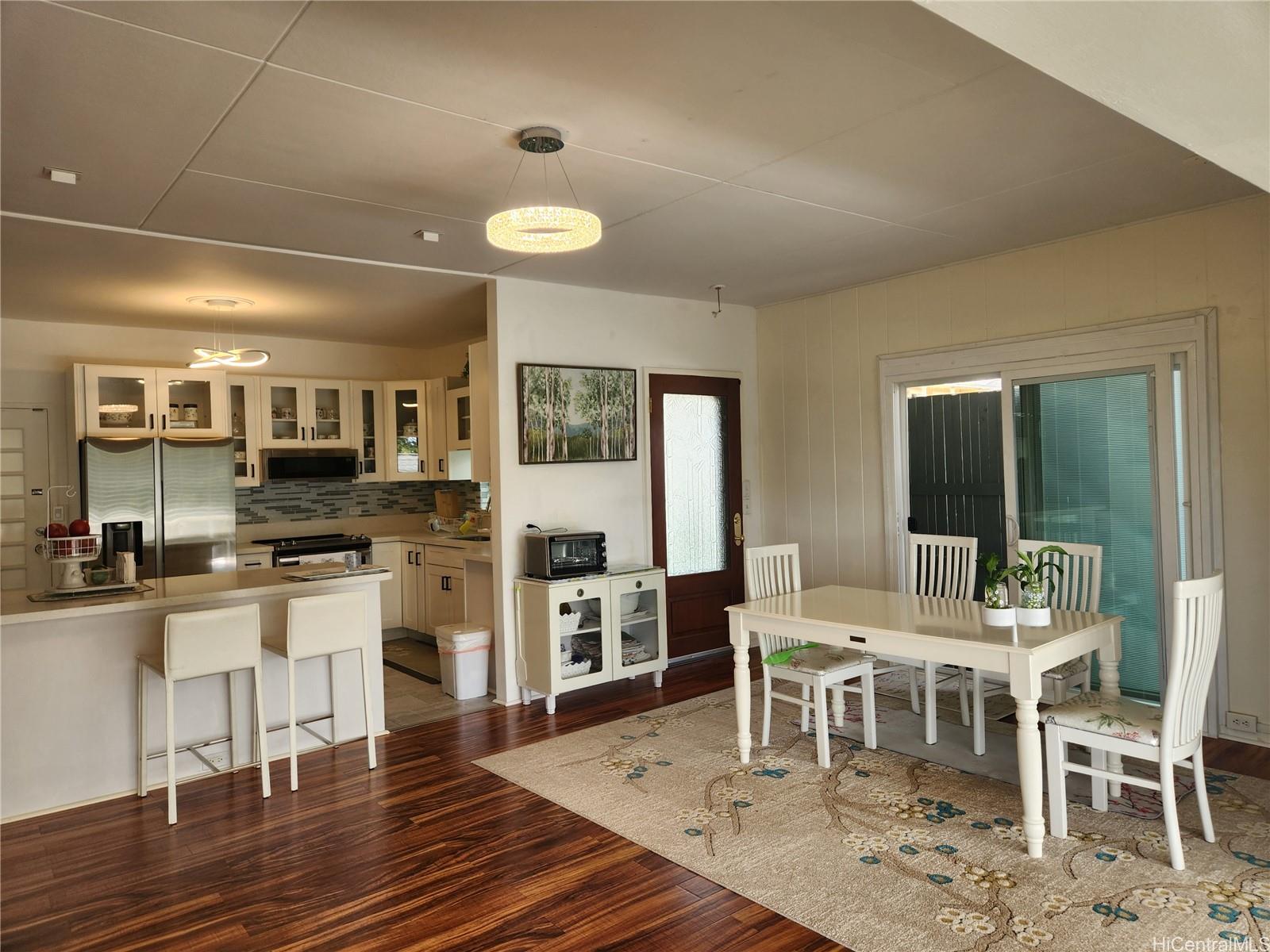 99-251  Iini Way Aiea Heights, PearlCity home - photo 3 of 25