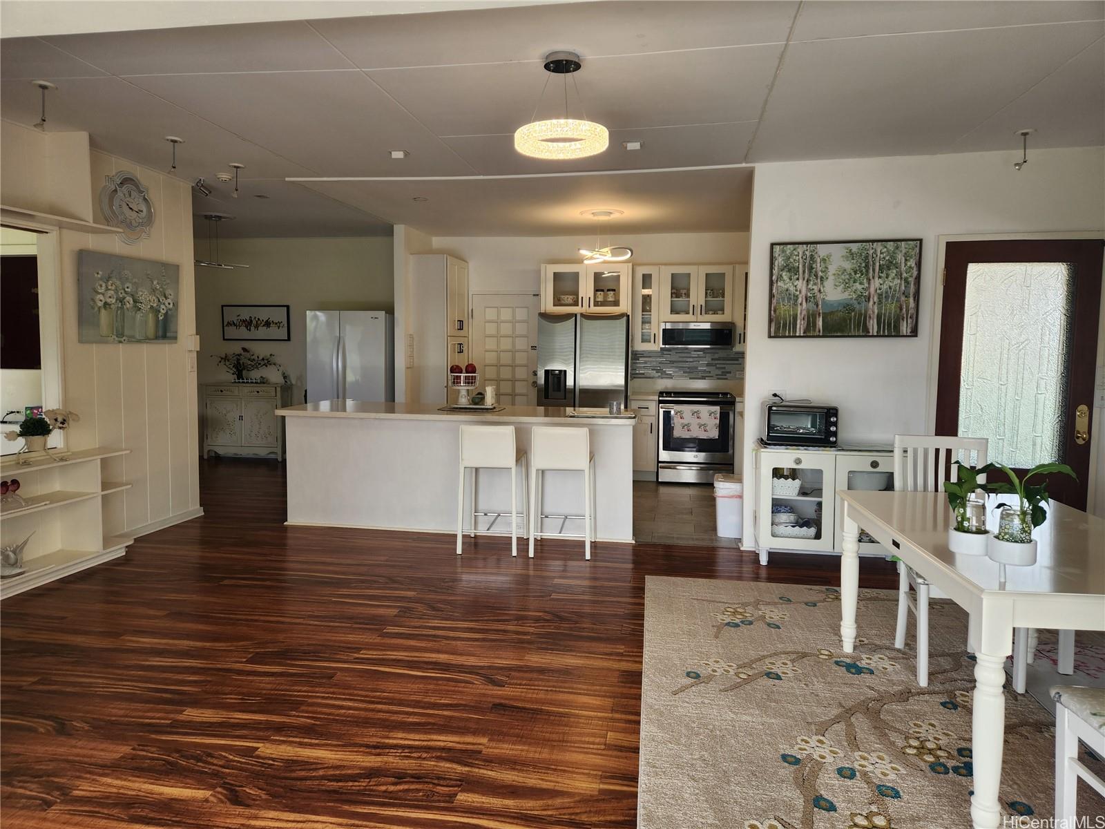 99-251  Iini Way Aiea Heights, PearlCity home - photo 5 of 25