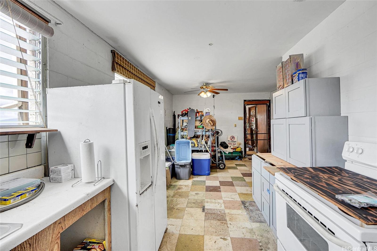 99-402  Aiealani Place Halawa Heights, PearlCity home - photo 14 of 25