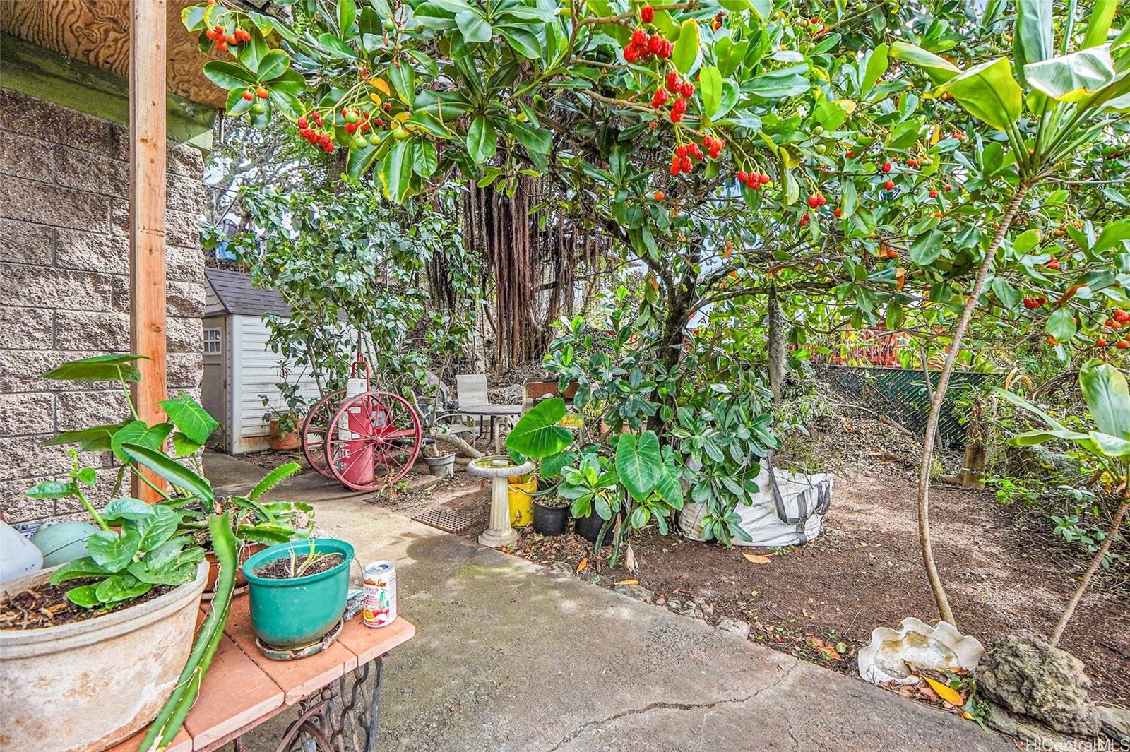 99-402  Aiealani Place Halawa Heights, PearlCity home - photo 20 of 25