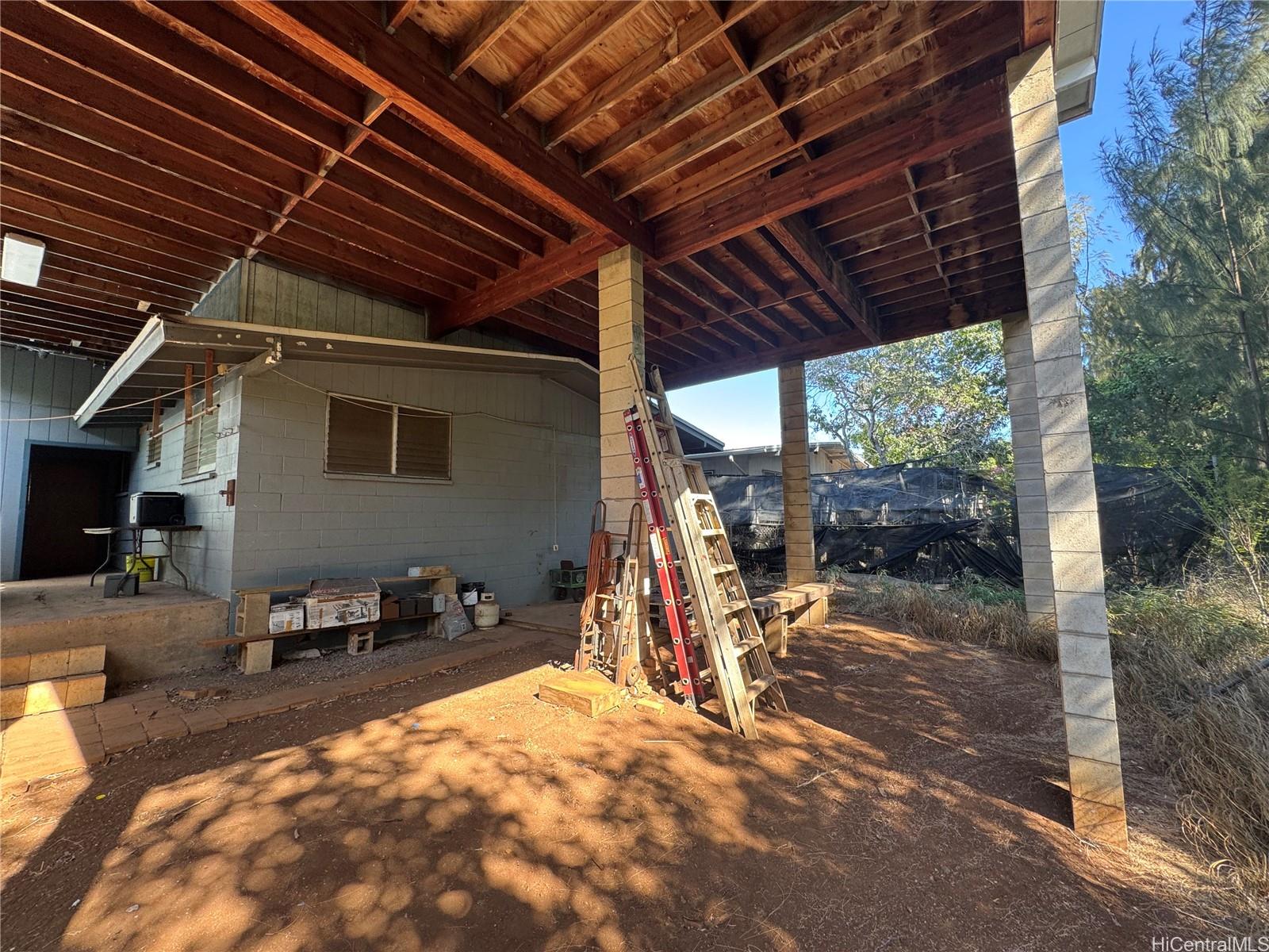 99-49  Ohiaku Street Halawa, PearlCity home - photo 3 of 6