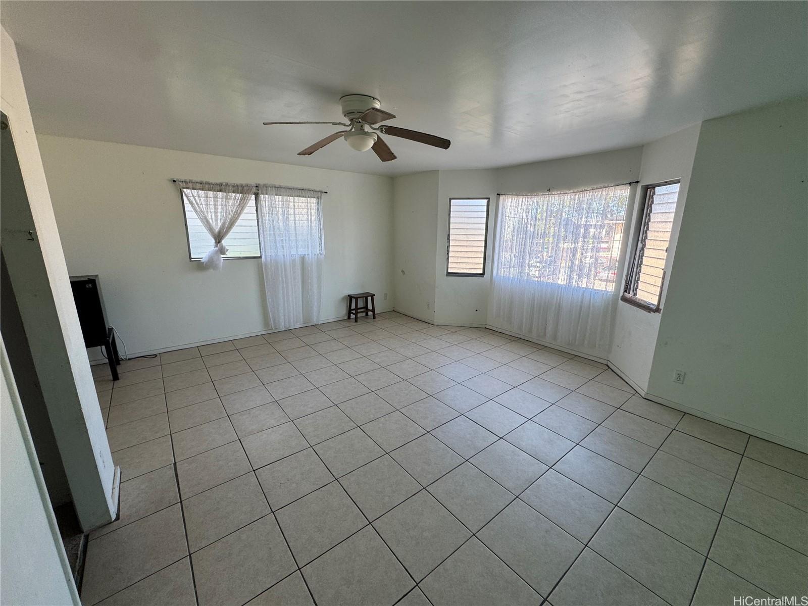 99-49  Ohiaku Street Halawa, PearlCity home - photo 5 of 6