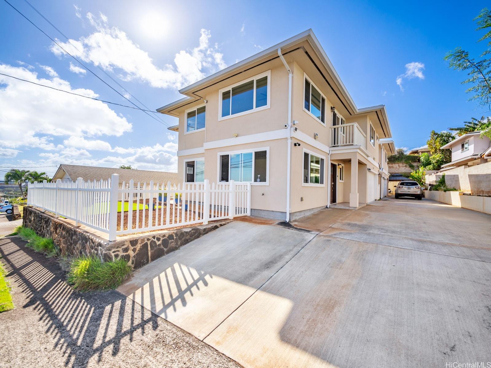 99-530  Halawa Hts Road Halawa, PearlCity home - photo 2 of 25