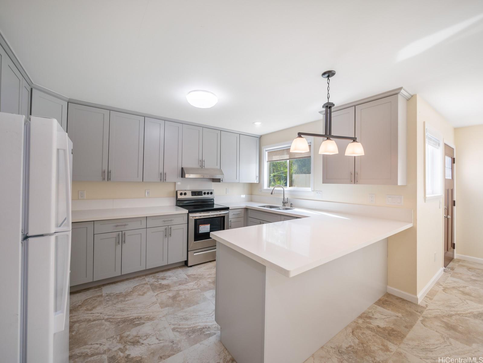 99-530  Halawa Hts Road Halawa, PearlCity home - photo 11 of 25