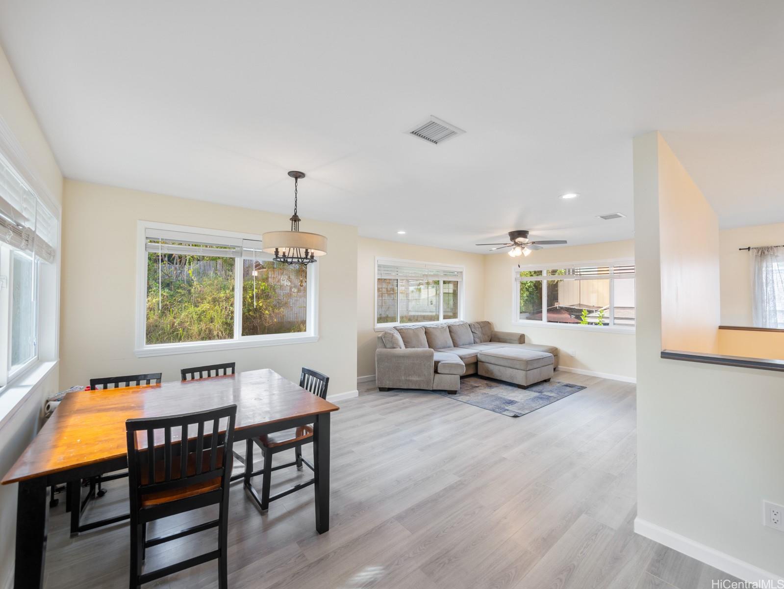 99-530  Halawa Hts Road Halawa, PearlCity home - photo 13 of 25