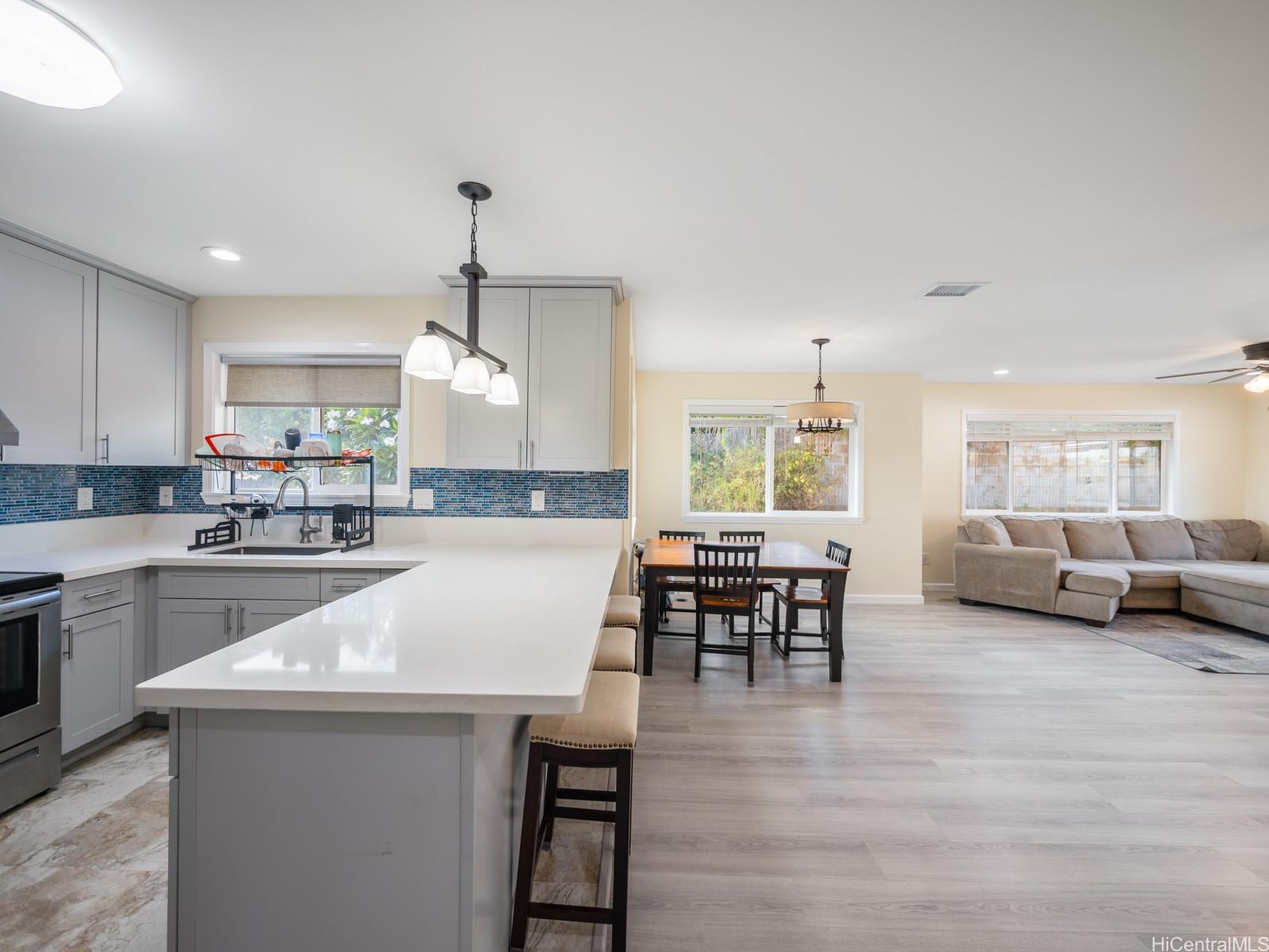 99-530  Halawa Hts Road Halawa, PearlCity home - photo 14 of 25