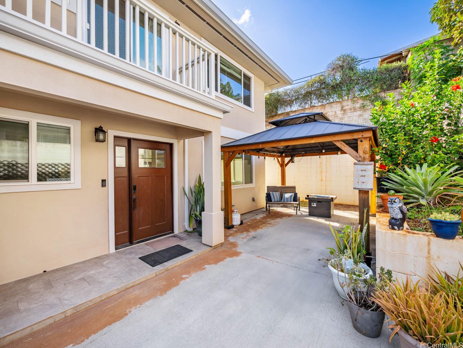 99-530  Halawa Hts Road Halawa, PearlCity home - photo 4 of 25