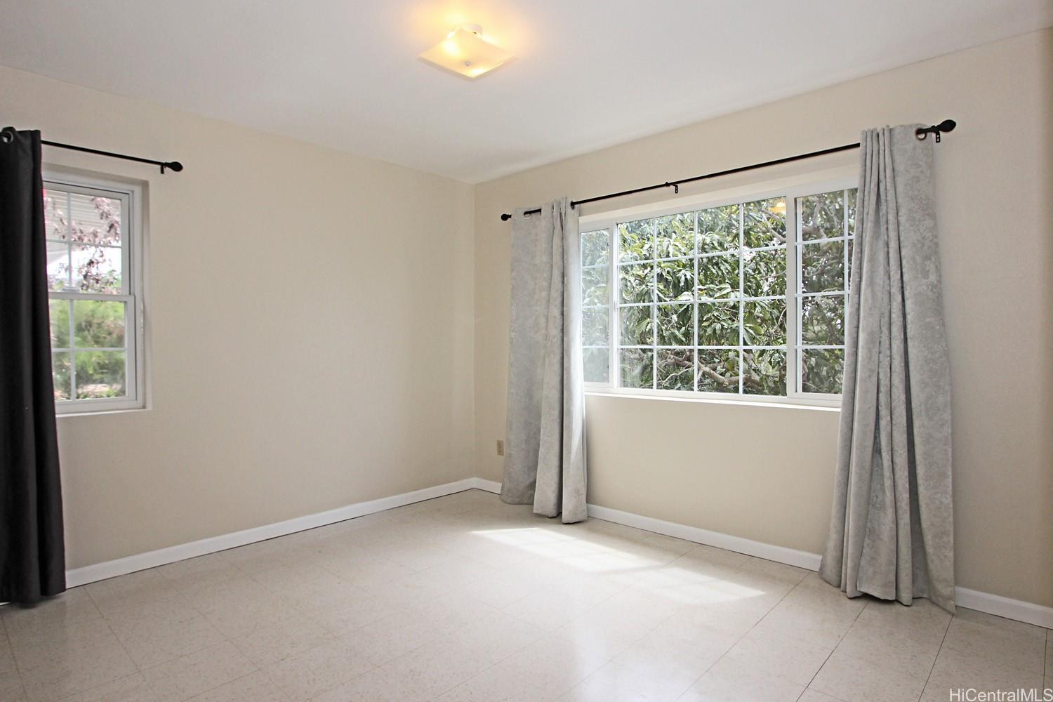 99-577 Aiea Heights Dr Aiea - Rental - photo 5 of 8