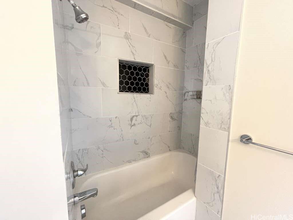 99-60 Kauhale Street Aiea - Rental - photo 17 of 23