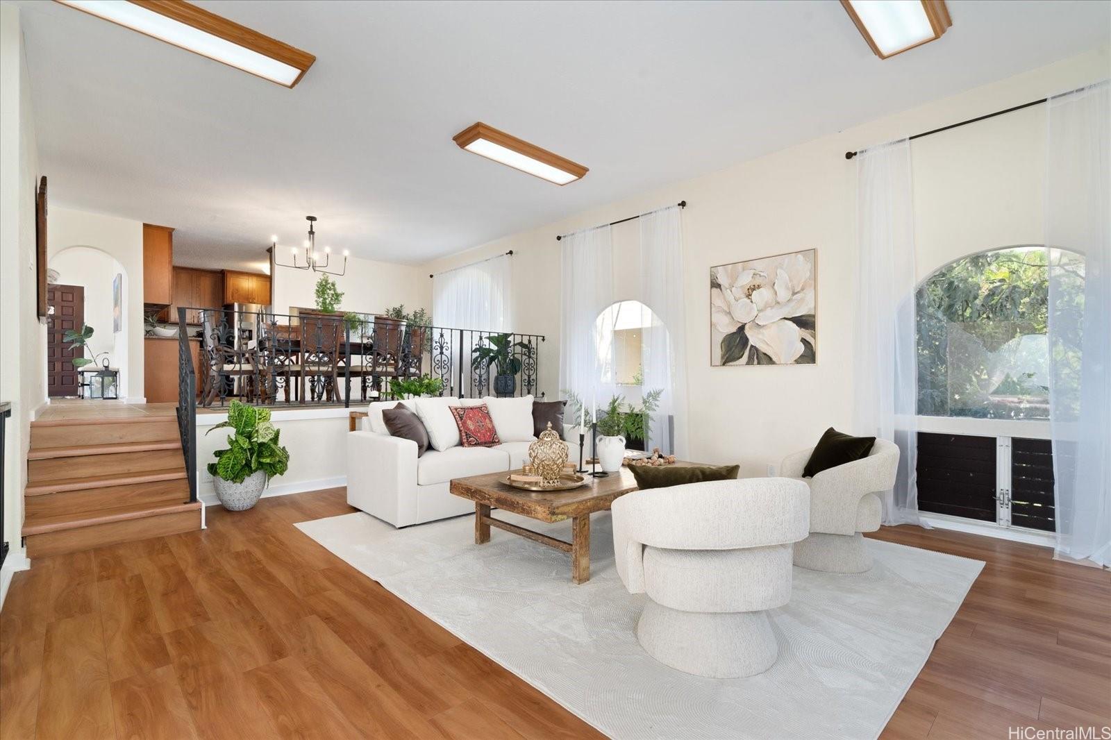 99-631  Hoio Street Aiea Heights, PearlCity home - photo 13 of 25