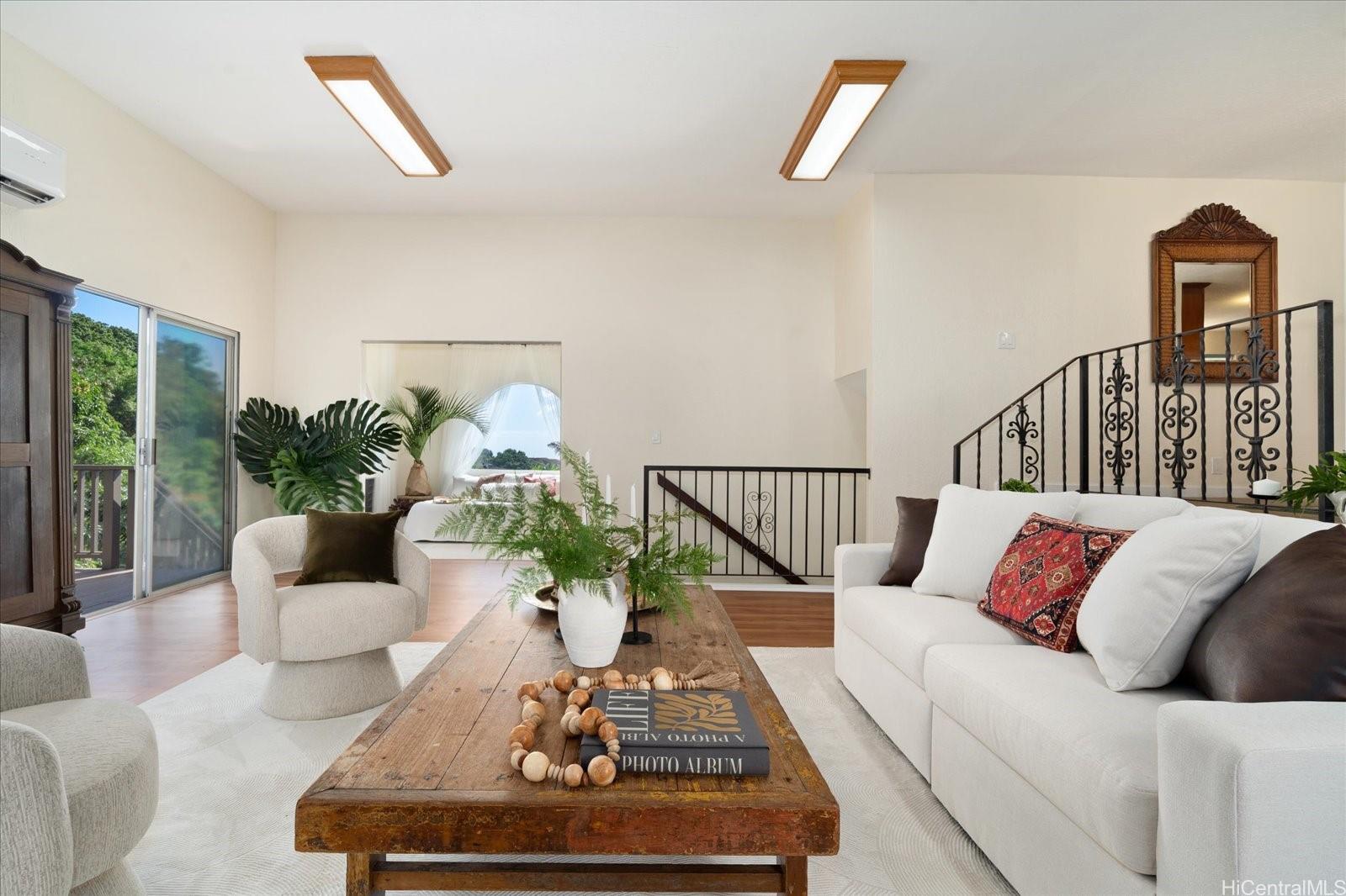 99-631  Hoio Street Aiea Heights, PearlCity home - photo 14 of 25