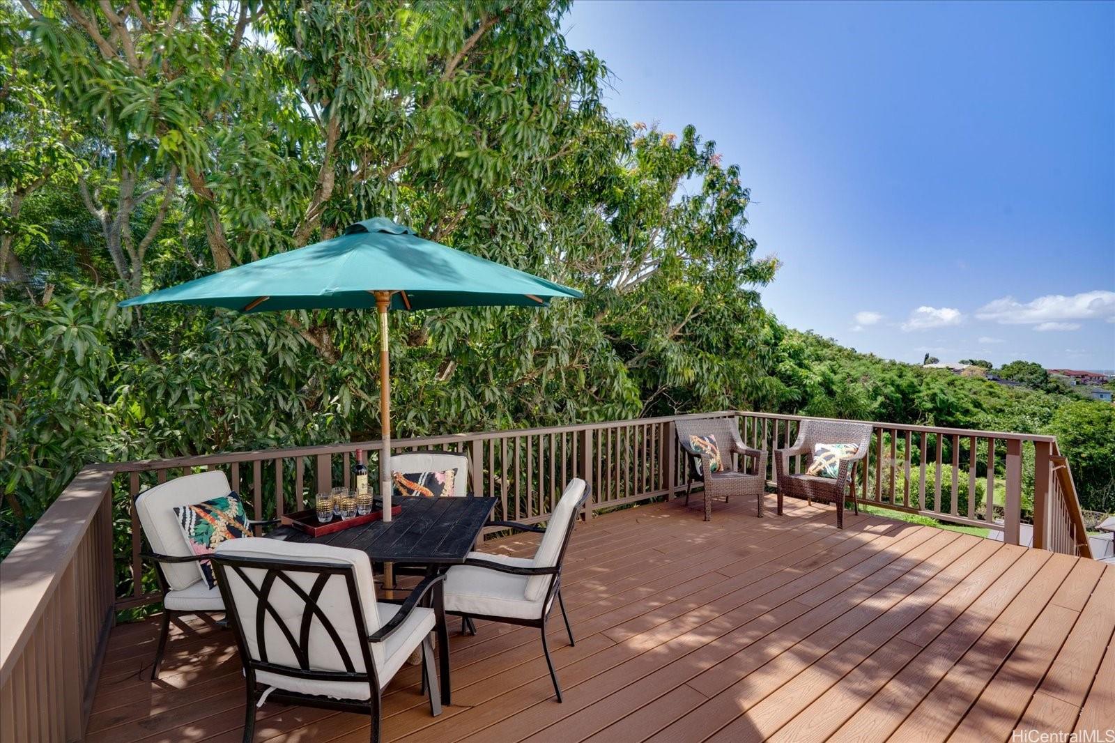 99-631  Hoio Street Aiea Heights, PearlCity home - photo 17 of 25